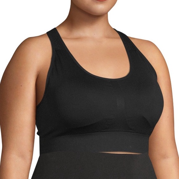 UC Under Control Sport Bra - Picture 7 of 11